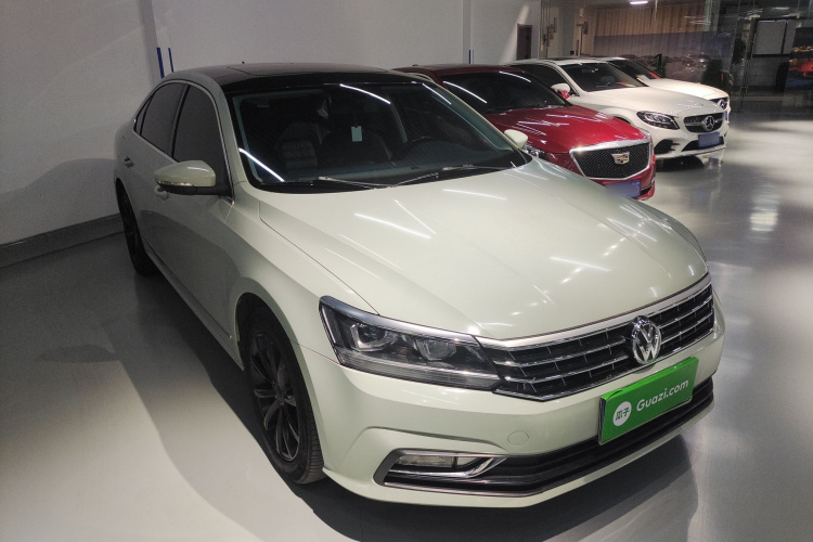 大众 帕萨特 2016款 330TSI DSG尊荣版车身外观3