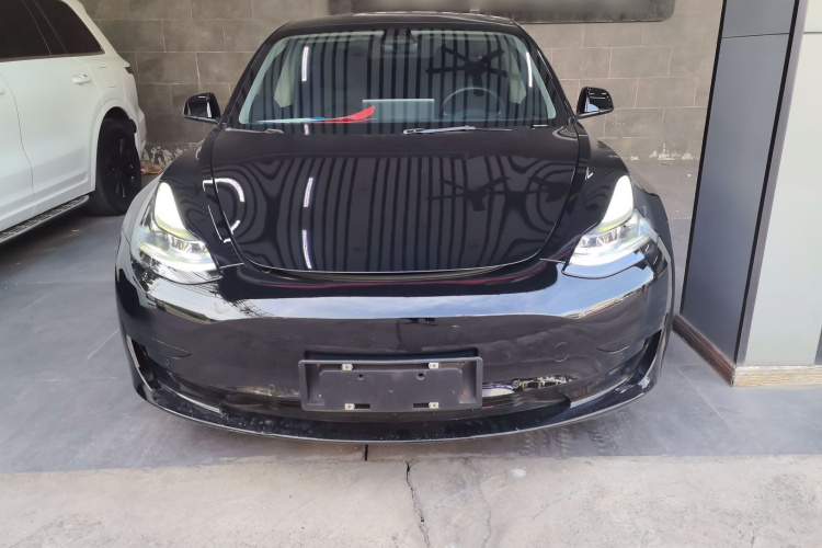 特斯拉 Model 3 2021款 标准续航后驱升级版 3D6车身外观2