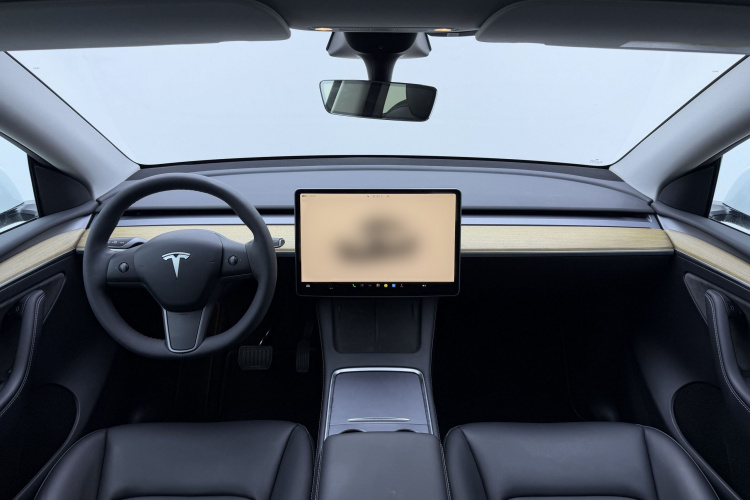 特斯拉 Model Y 2022款 后轮驱动版局部细节16