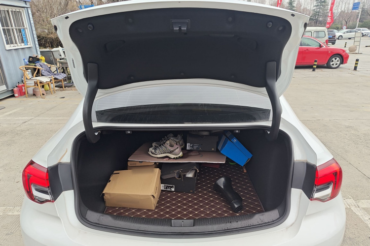 别克 君威 2024款 25T 超享版局部细节23