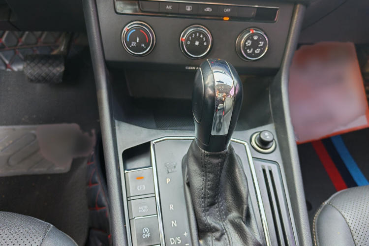 大众 朗逸 2019款 1.5L 自动舒适版 国VI中控内饰7002