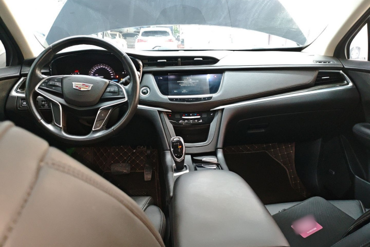 凯迪拉克XT5 2016款 25T 豪华型中控内饰7002