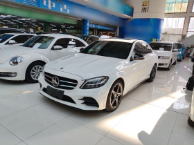 奔驰C级 2020款 C 260 运动版