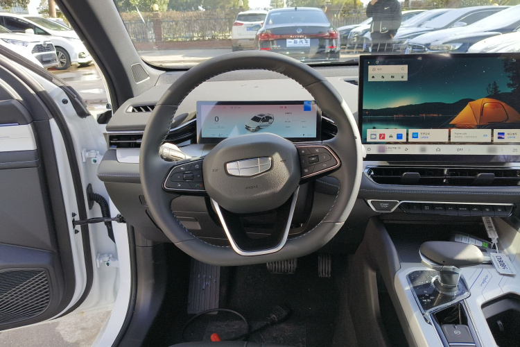 吉利汽车 星瑞 2025款 东方曜 1.5TD 昆仑版中控内饰13