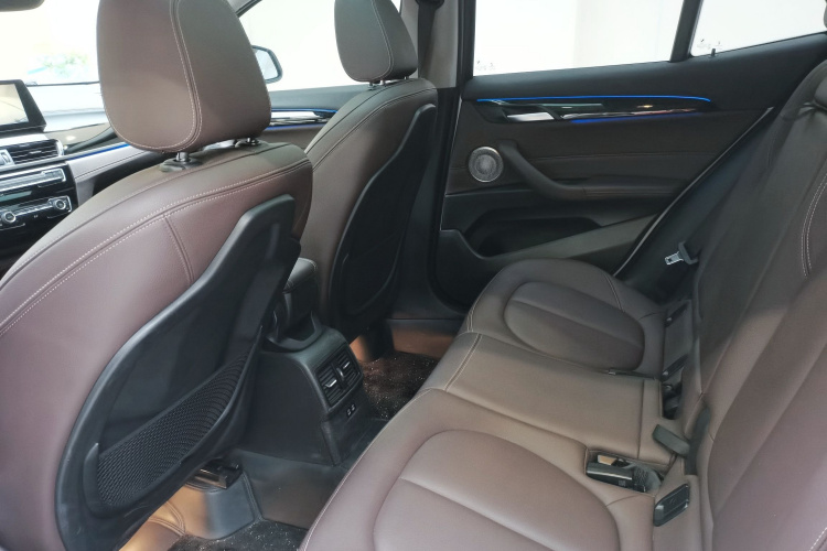 宝马X2 2021款 sDrive25i M运动套装中控内饰7002