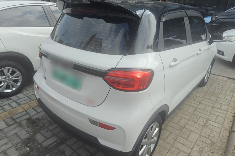 零跑汽车 零跑T03 2022款 炫晶版车身外观6005