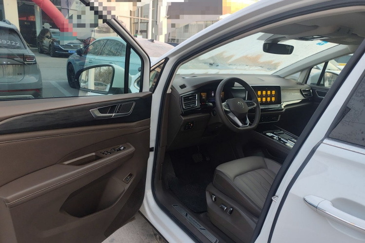 大众 威然 2024款 330TSI 豪华版中控内饰20