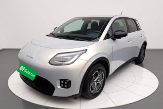 埃安 AION UT 2025款 330星辉版