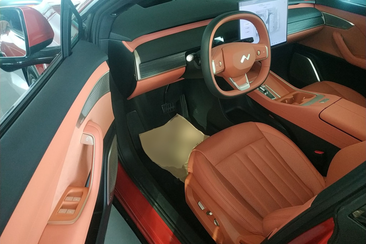 乐道L60 2024款 60kWh 后驱版中控内饰7003