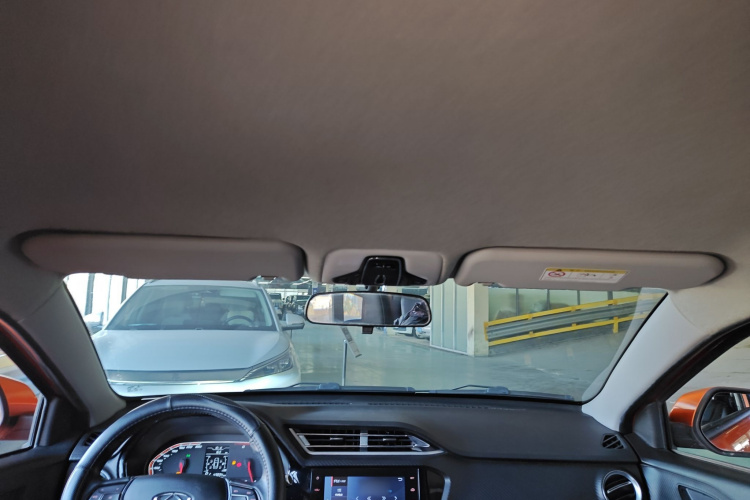 奇瑞 瑞虎3X 2018款 1.5L 自动精英版局部细节22