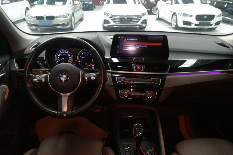 宝马X1 2021款 sDrive25Li 领先型中控内饰12