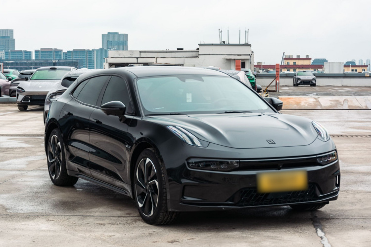 极氪001 2022款 超长续航单电机 WE版车身外观6005