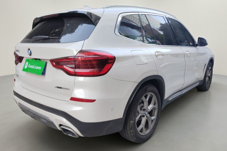 宝马X3 2021款 xDrive28i 豪华套装车身外观7
