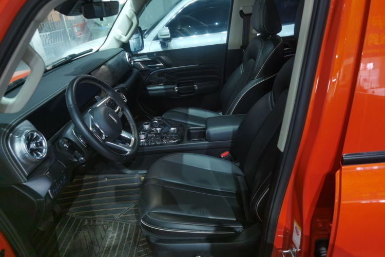 坦克300 2021款 越野版 2.0T 征服者局部细节19