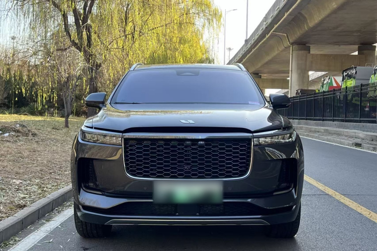 理想汽车 理想ONE 2021款 增程6座版车身外观6002