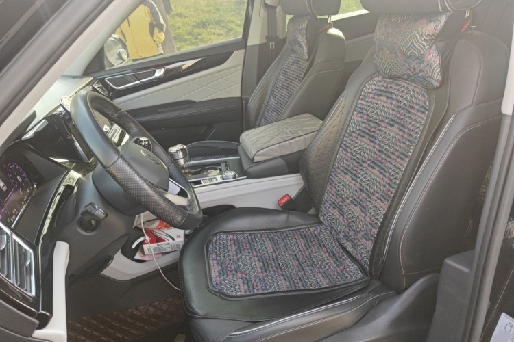 大众 途昂 2023款 380TSI 四驱尊崇豪华版中控内饰19