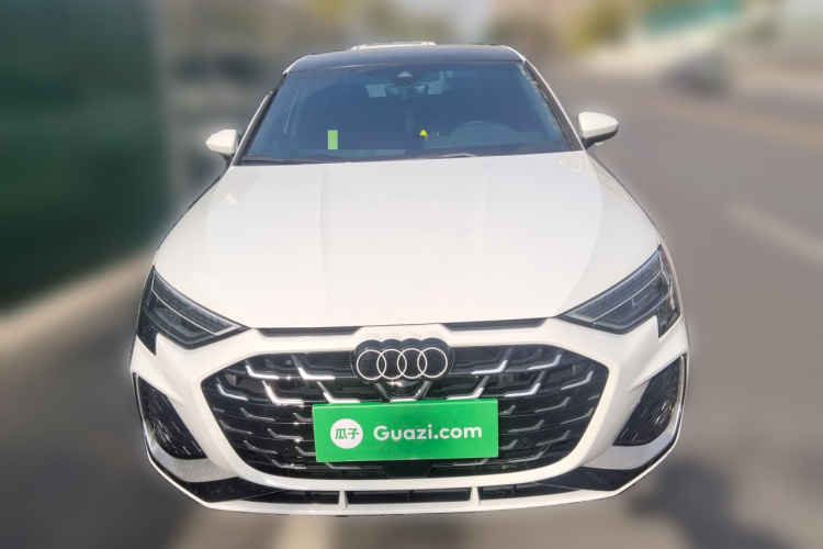 奥迪A3 2025款 A3L Limousine 35TFSI 飞驰尊享型车身外观6001