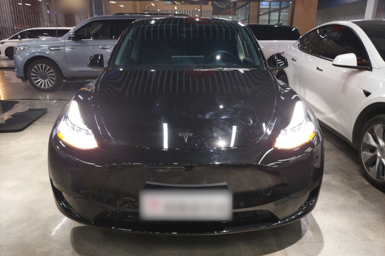 特斯拉 Model Y 2022款 改款 后轮驱动版车身外观6001