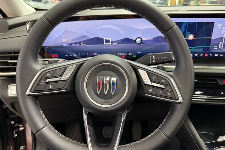 别克 2024款 昂科威Plus 28T 四驱尊享版中控内饰7002