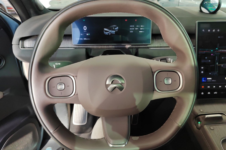 蔚来ES7 2022款 75kWh中控内饰13