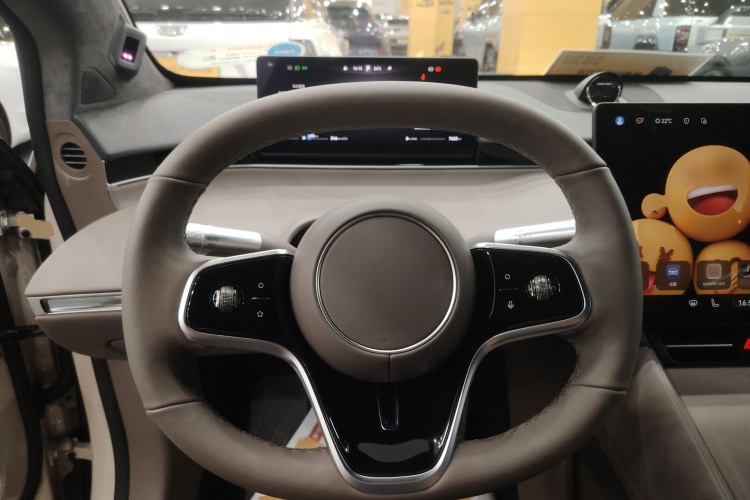 鸿蒙智行 智界R7 2025款 增程 251km Max中控内饰13