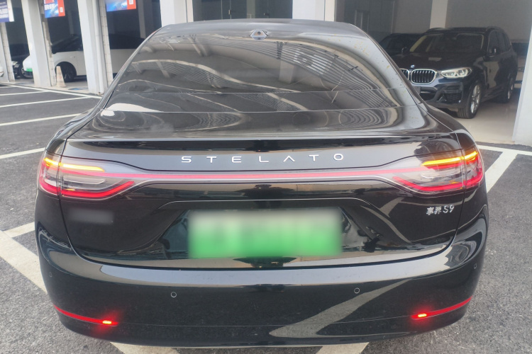 鸿蒙智行 享界S9 2024款 纯电 Ultra 四驱旗舰版车身外观6