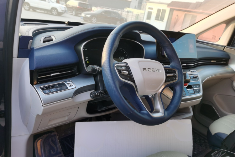 荣威iMAX8 2021款 400TGI Supreme系列尊荣版中控内饰7002