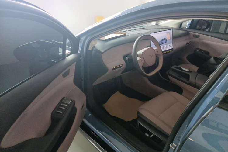 红旗天工05 2025款 750智选版中控内饰7003