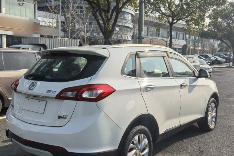 北汽威旺S50 2016款 1.5T CVT乐动豪华型车身外观6005