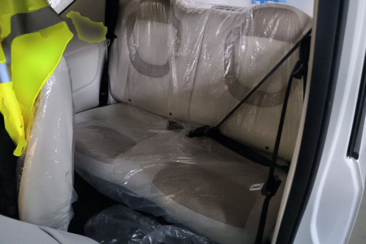 五菱汽车 宏光MINIEV 2024款 第三代 215km 青春版中控内饰21