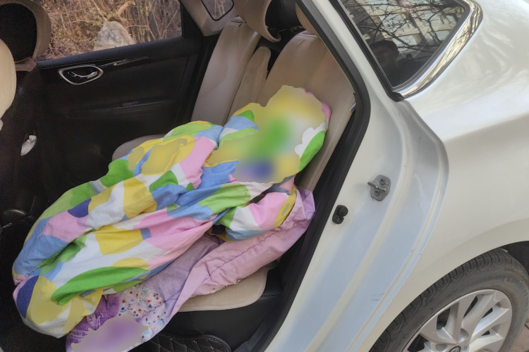 日产 轩逸 2016款 1.6XL  CVT尊享版中控内饰21