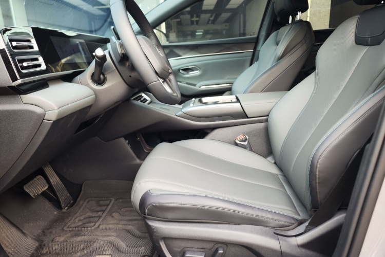 比亚迪 秦L 2026款 DM-i 128KM领先型局部细节19