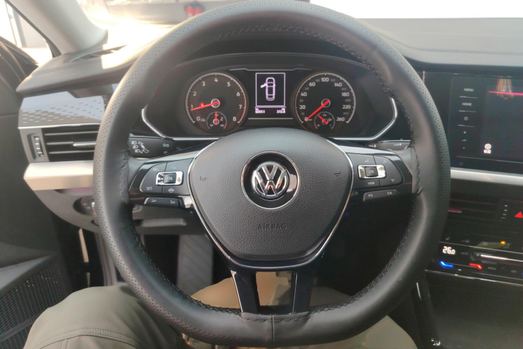 大众 帕萨特 2020款 330TSI 精英版 国VI中控内饰13