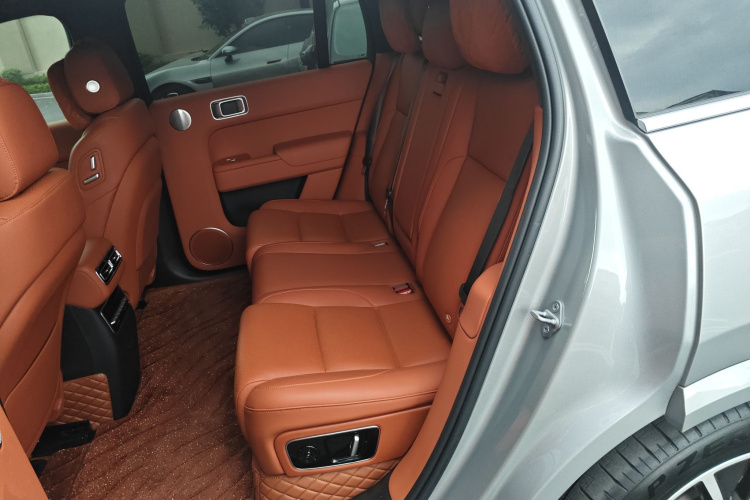 理想汽车 理想L7 2023款 Pro中控内饰7004