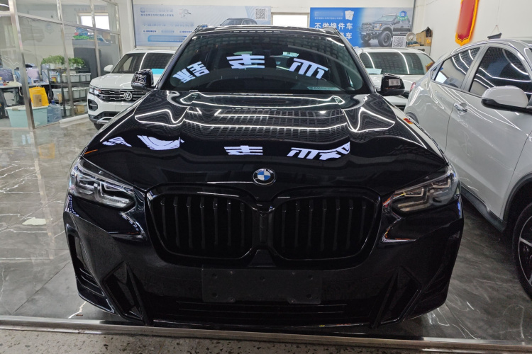 宝马X3 2022款 改款 xDrive30i 领先型 M曜夜套装车身外观6001