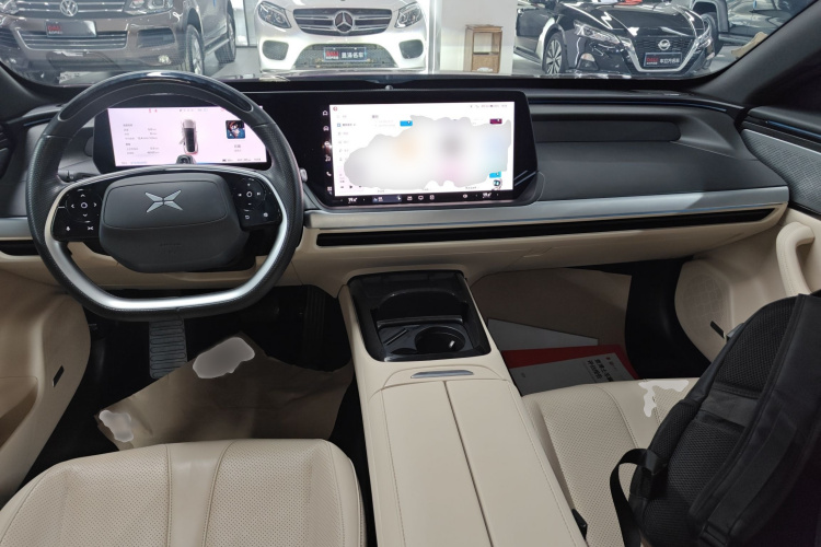 小鹏P7 2020款 670E中控内饰7002