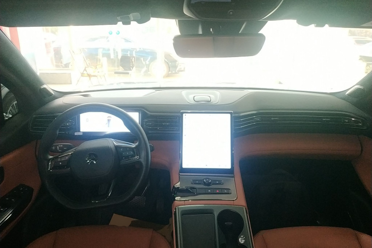 蔚来EC6 2020款 440KM 性能版中控内饰12