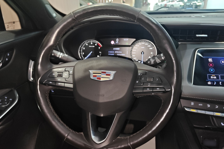 凯迪拉克XT4 2018款 28T 两驱领先型局部细节13