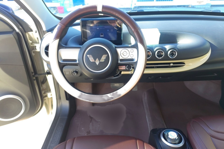 五菱汽车 五菱缤果 2023款 203km 轻享款局部细节13