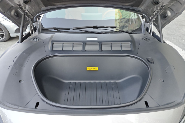 小米汽车 小米YU7 2025款 超长续航后驱版局部细节24