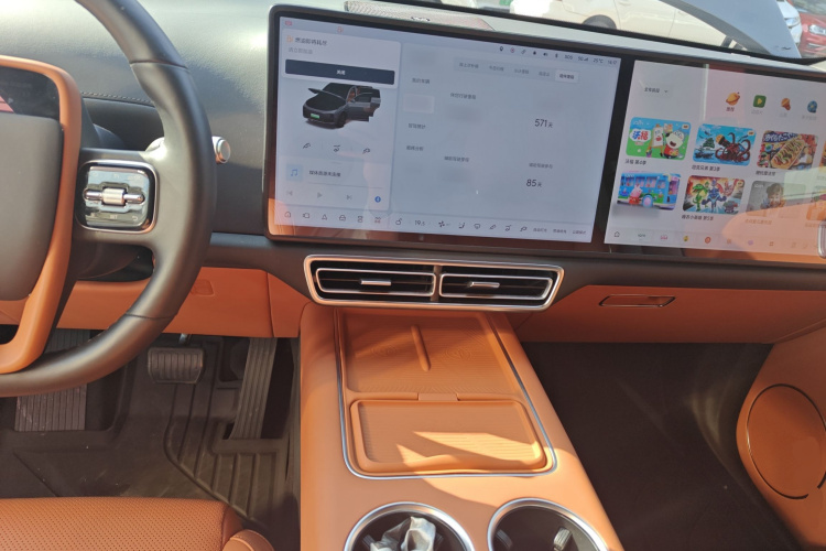 理想汽车 理想L7 2023款 Pro中控内饰7002