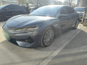 腾势Z9 2024款 1100km 四驱Ultra版