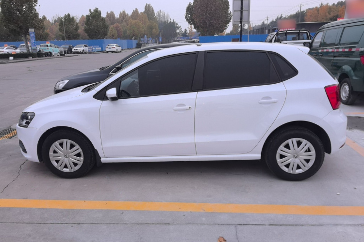 大众 Polo 2018款 1.5L 自动安驾型车身外观4