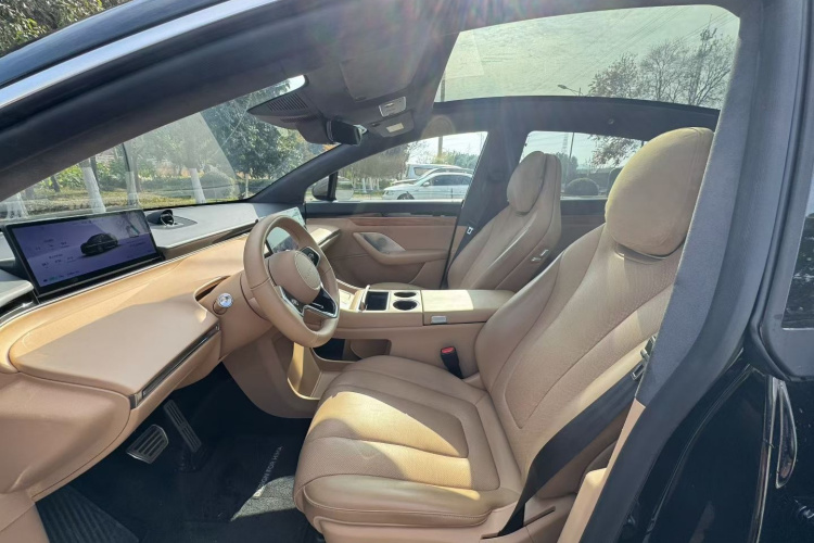 鸿蒙智行 智界R7 2024款 纯电 736km UItra中控内饰7002