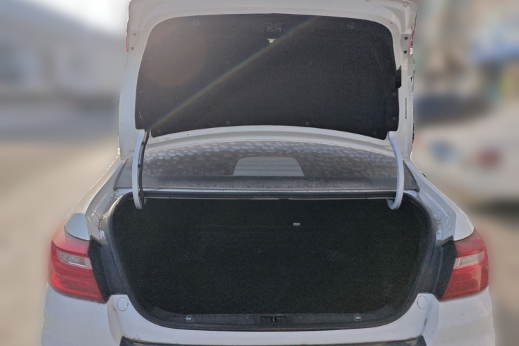 吉利汽车 远景 2019款 升级版 1.5L 手动豪华型 国VI中控内饰23