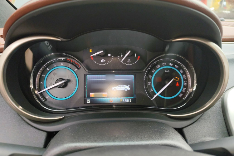 别克 君越 2014款 2.0T SIDI 精英技术型局部细节14