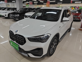 宝马X1 2020款 sDrive20Li 尊享型