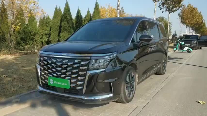 江淮瑞风 瑞风RF8 PHEV 2024款 智聆版 1.5T 150KM 旗舰型 磷酸铁锂实拍1