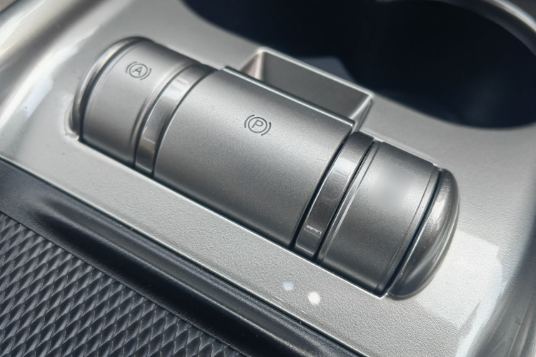 比亚迪 海豚 2025款 420km 自由版局部细节36