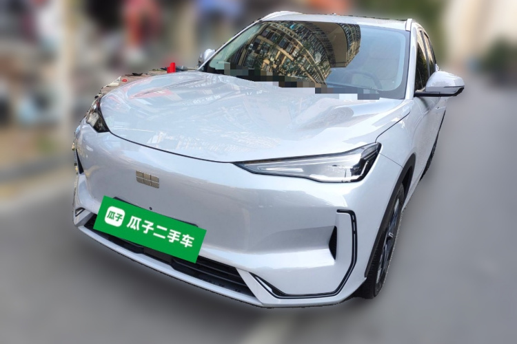 吉利银河 银河E5 2024款 530km 探索+版车身外观1